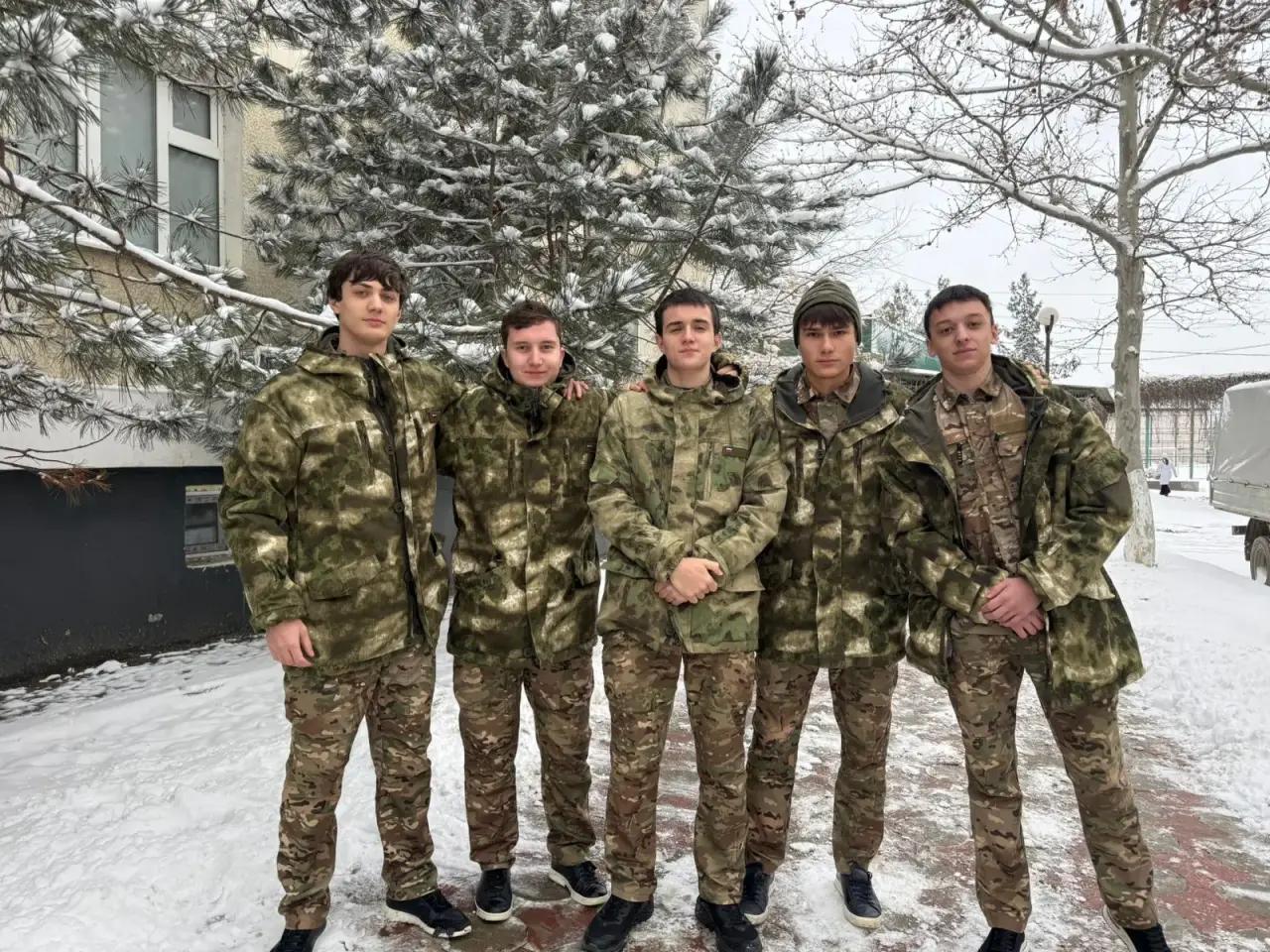 Участие в учебных сборах.